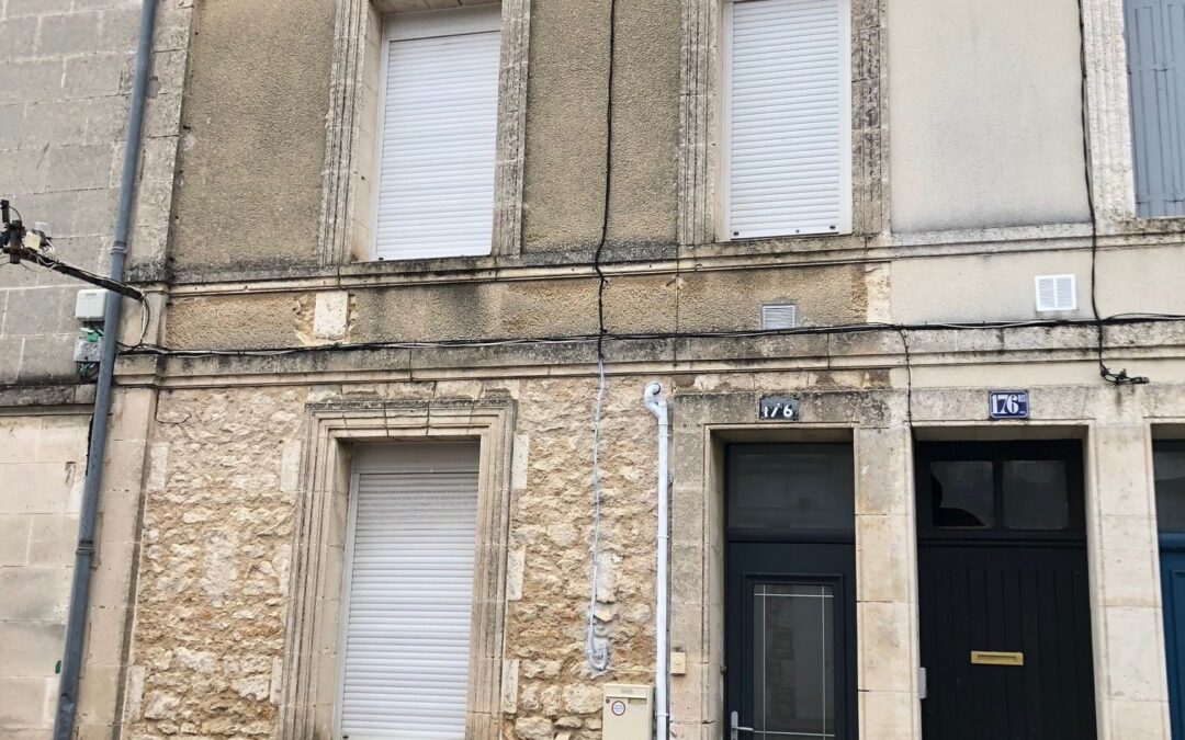 Angoulême Victor Hugo – Agréable Maison de ville F4 avec terrasse