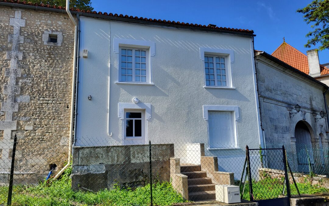 Champagne-Vigny – Belle Maison F4 rénovée avec jardin
