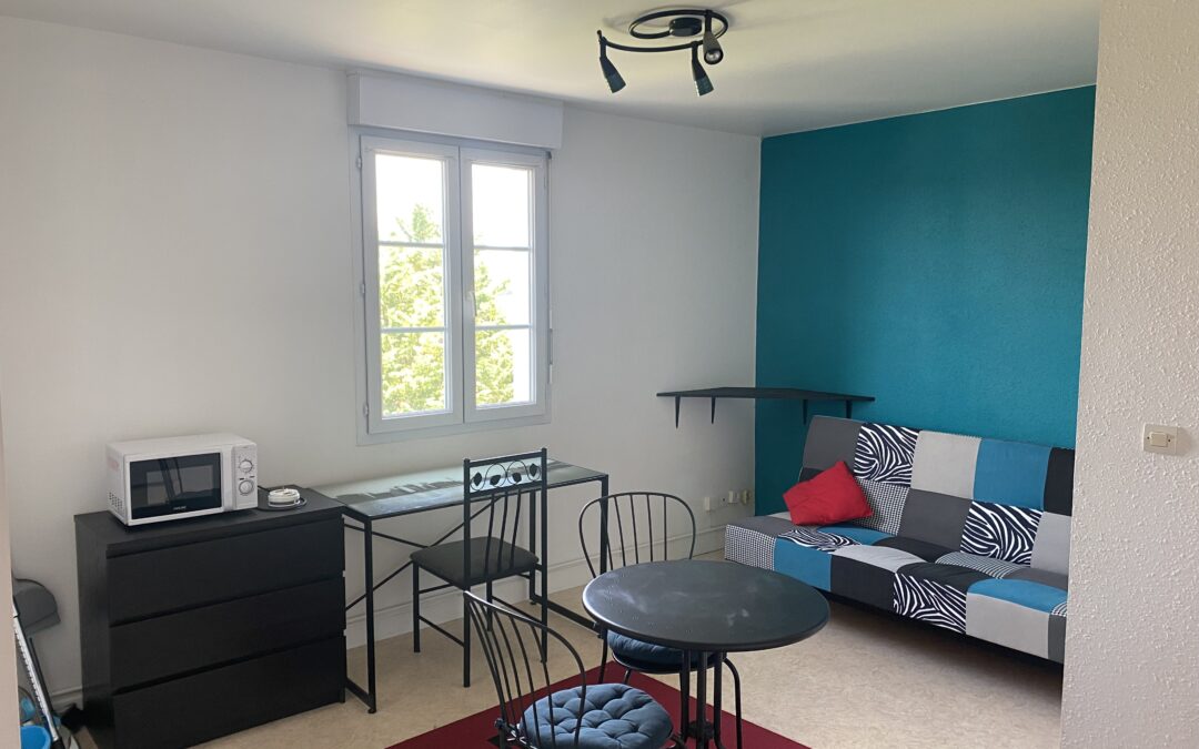 Angoulême – La Madeleine – Agréable Studio entièrement Meublé