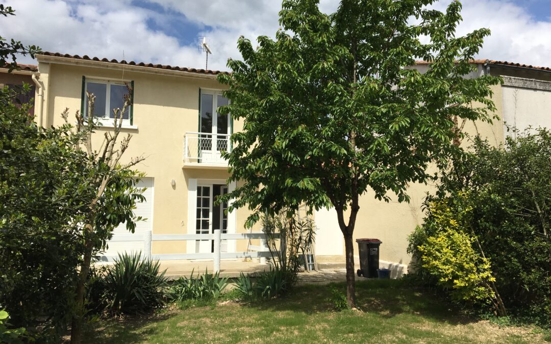 Angoulême – Saint-Cybard – Agréable maison F4 avec Garage et jardin