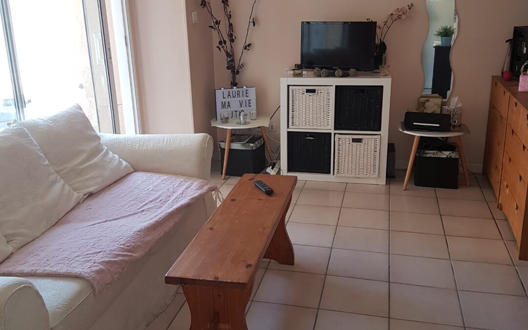 Angoulême – L’Houmeau – Agréable appt F1 bis avec cour