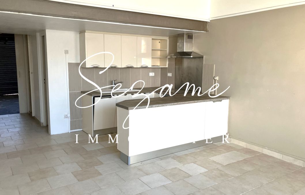 Angoulême – Victor Hugo – Agréable Maison F4 type Loft av garage et cour