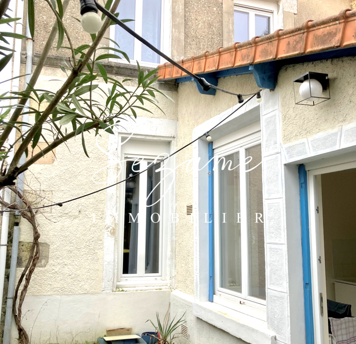 Angoulême – Victor Hugo – Belle Maison de ville F4 avec cour et dépendance