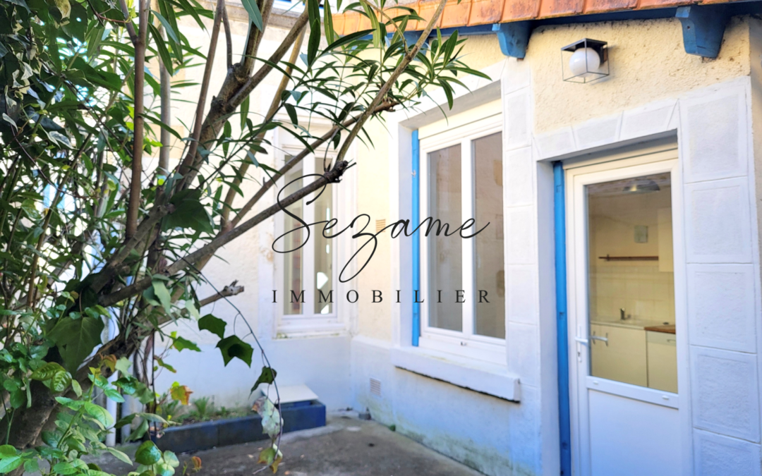 Angoulême – Victor Hugo – Belle Maison de ville F4 avec cour et dépendance