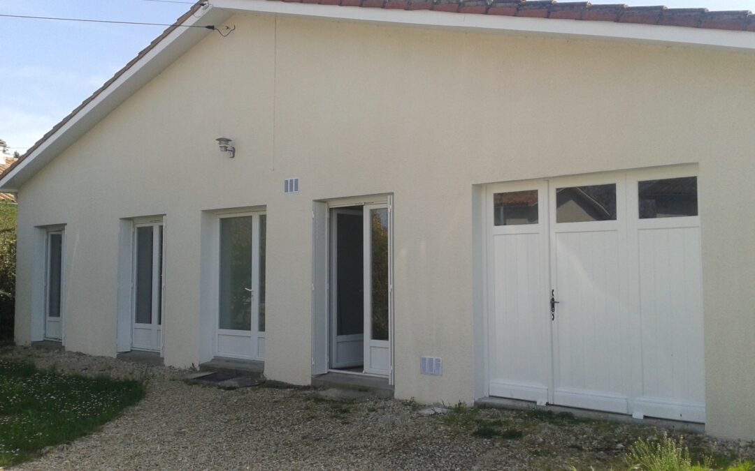 Saint Yrieix – Puygardin, 5 min Ouest Angoulême – Maison F4 de plain pied, jardin