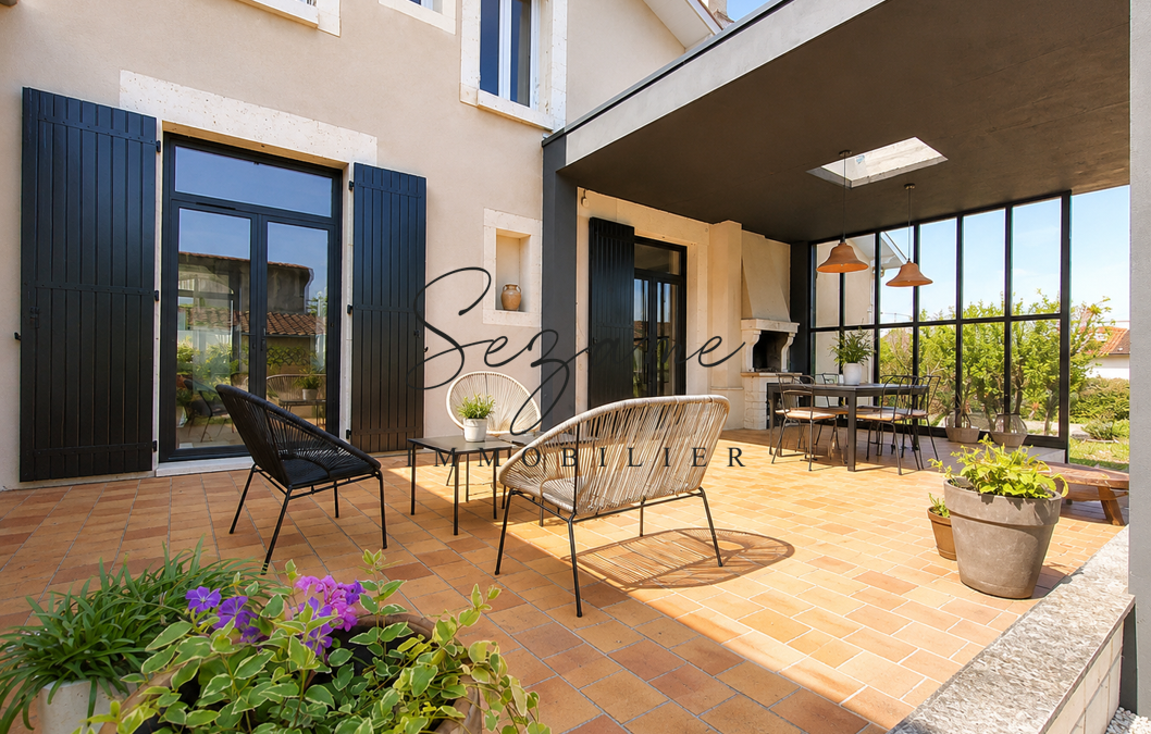 Angoulême Sud – 5 min du centre ville – Très Belle Maison F6 Années 30, jardin, piscine, garages
