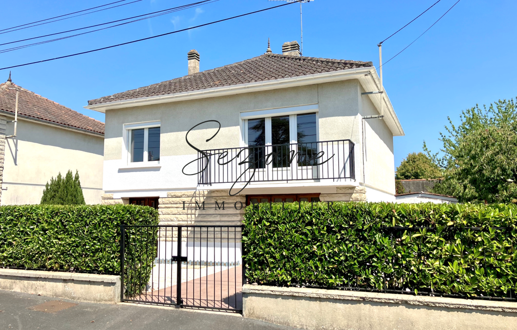 Angoulême Saint-Cybard – Belle Maison de ville F4, indépendante avec jardin clos et garage double